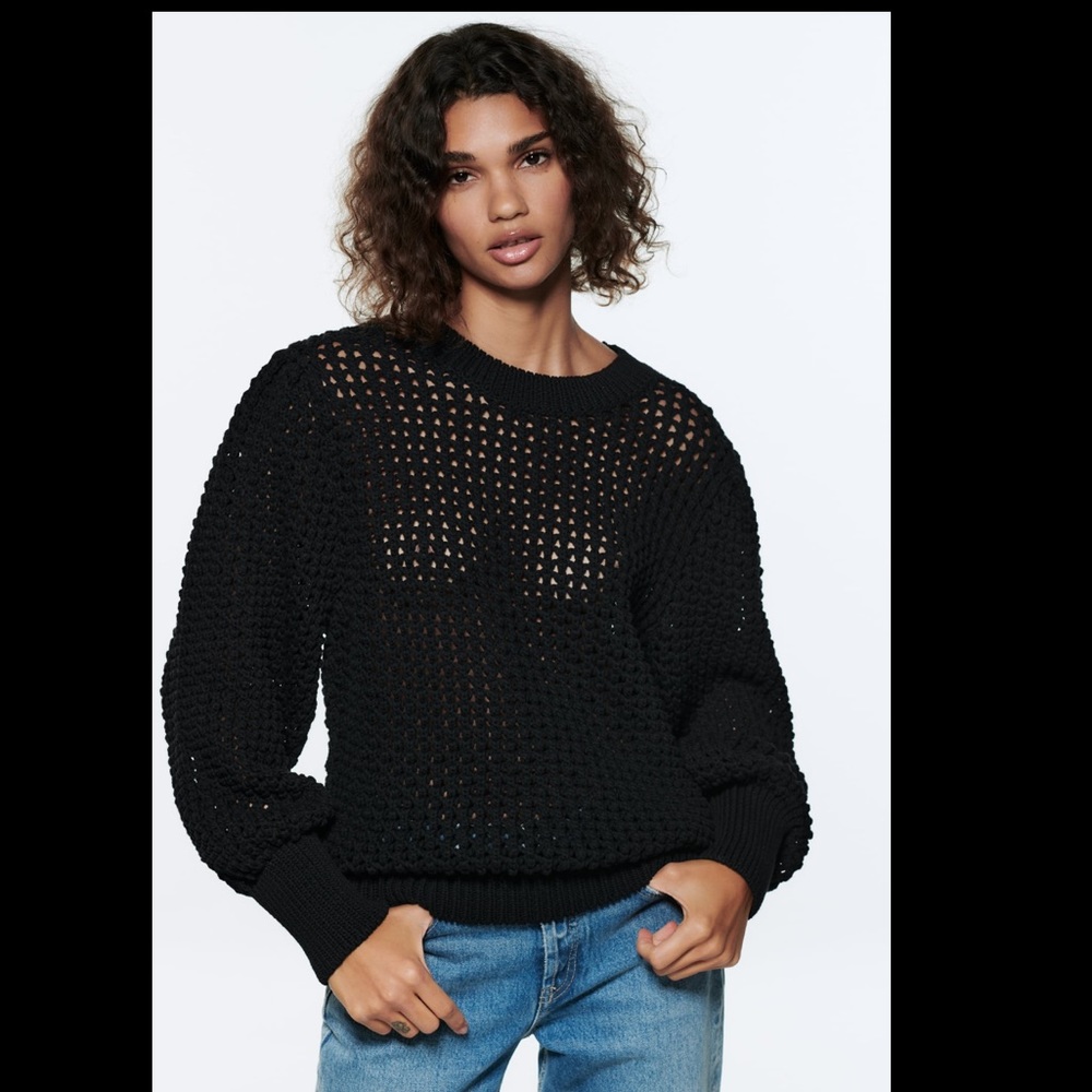Zara textured knit sweater,open knit, chunky